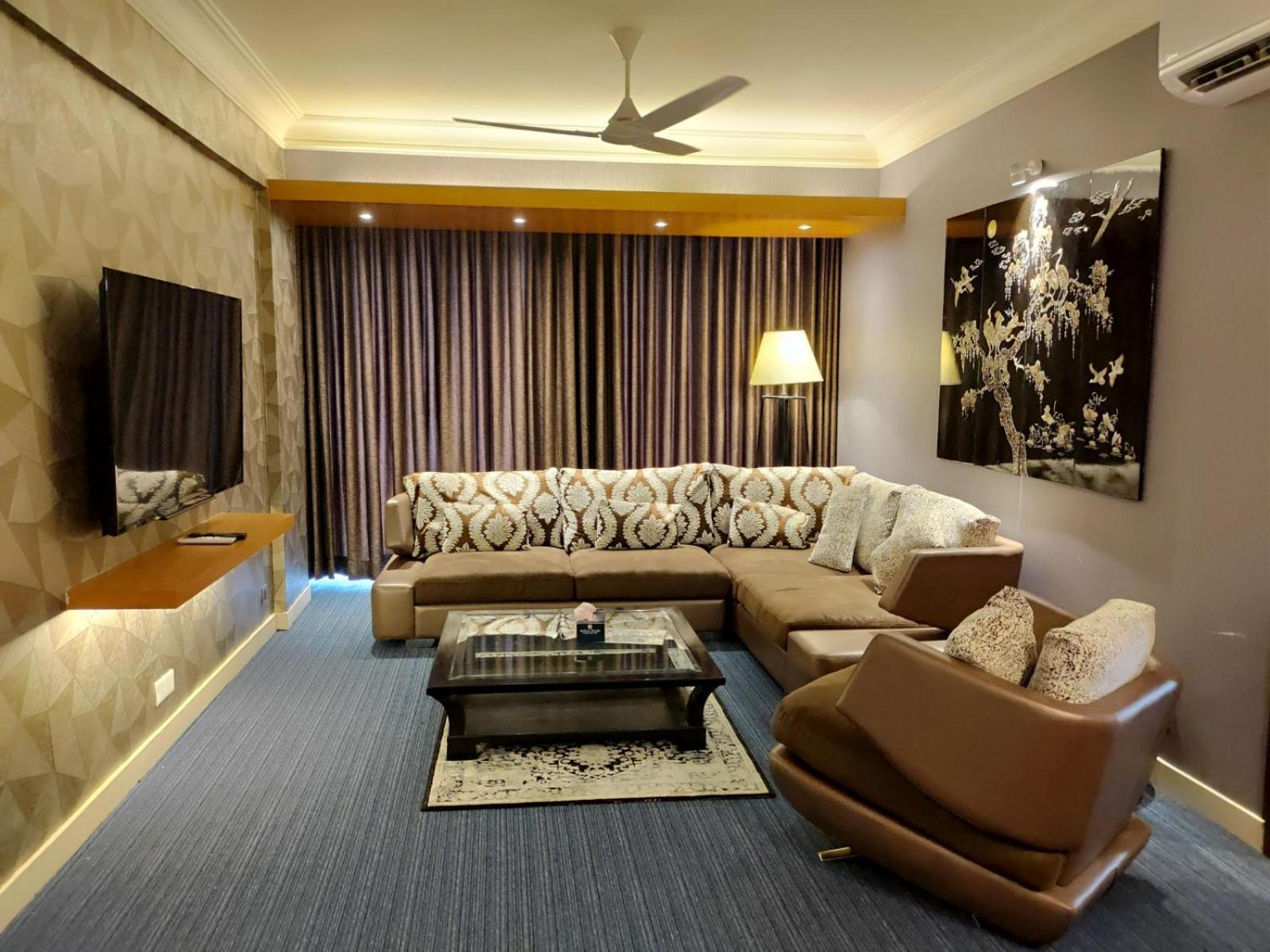 Royal Cox'S Bazar Hotel Exterior photo
